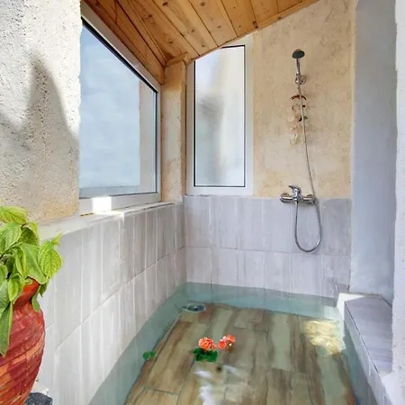 παραδοσιακό σπίτι στο χωριο Apartman *